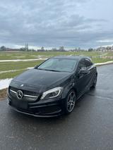Mercedes-Benz Mercedes Benz A220 CDI 4Matic - Mercedes-Benz A 220 aus 2015