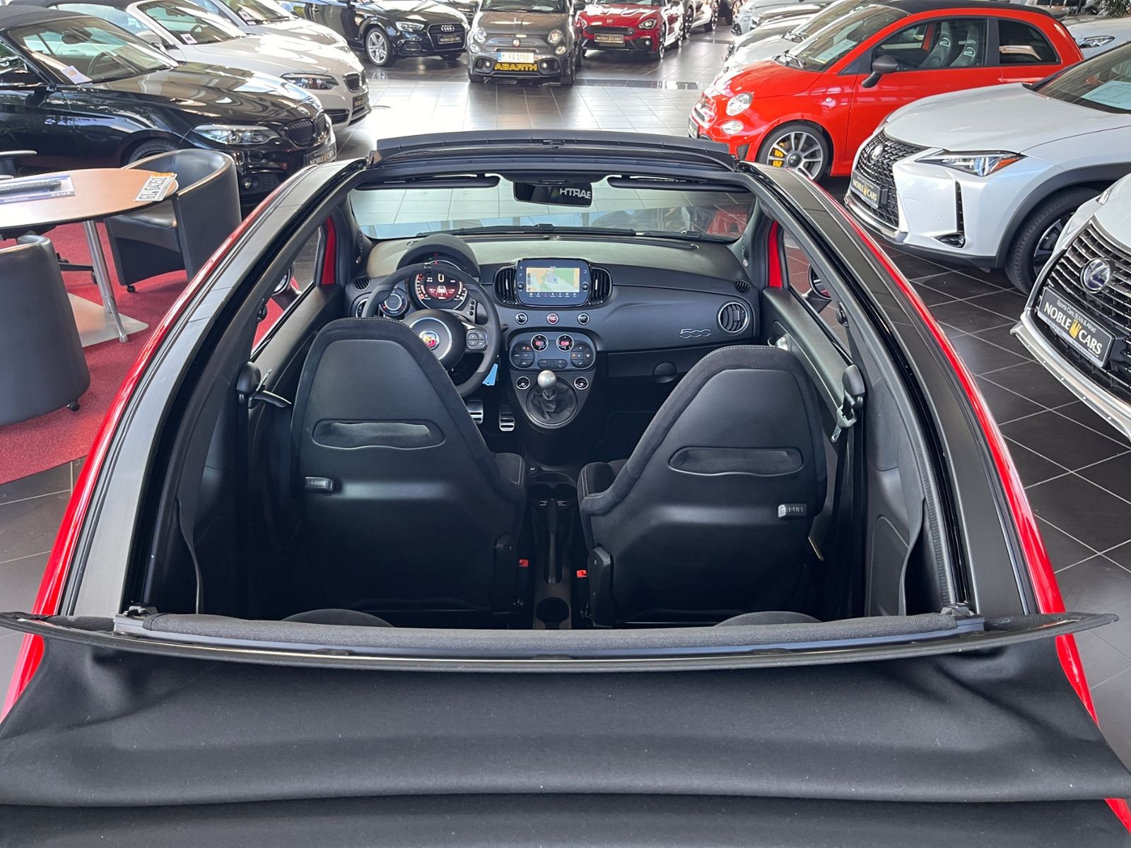 Fahrzeugabbildung Abarth 695C NUR 2.000KM!!! BEATS NAVI ALU