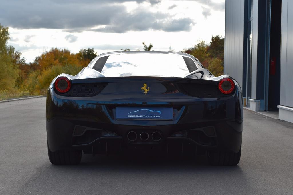 Ferrari 458