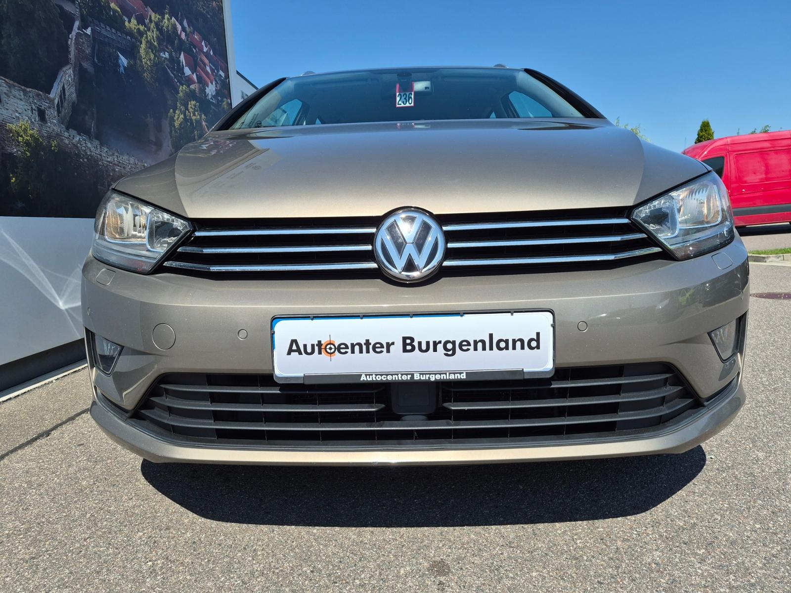Volkswagen Golf Sportsvan Comfortline 1,6 l TDI 5-Gang Anhä