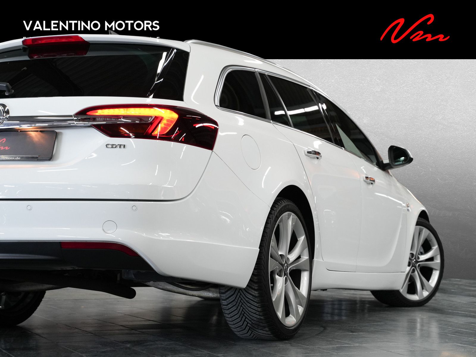 Fahrzeugabbildung Opel Insignia Business Innovation - OPC-Line|20 Zoll