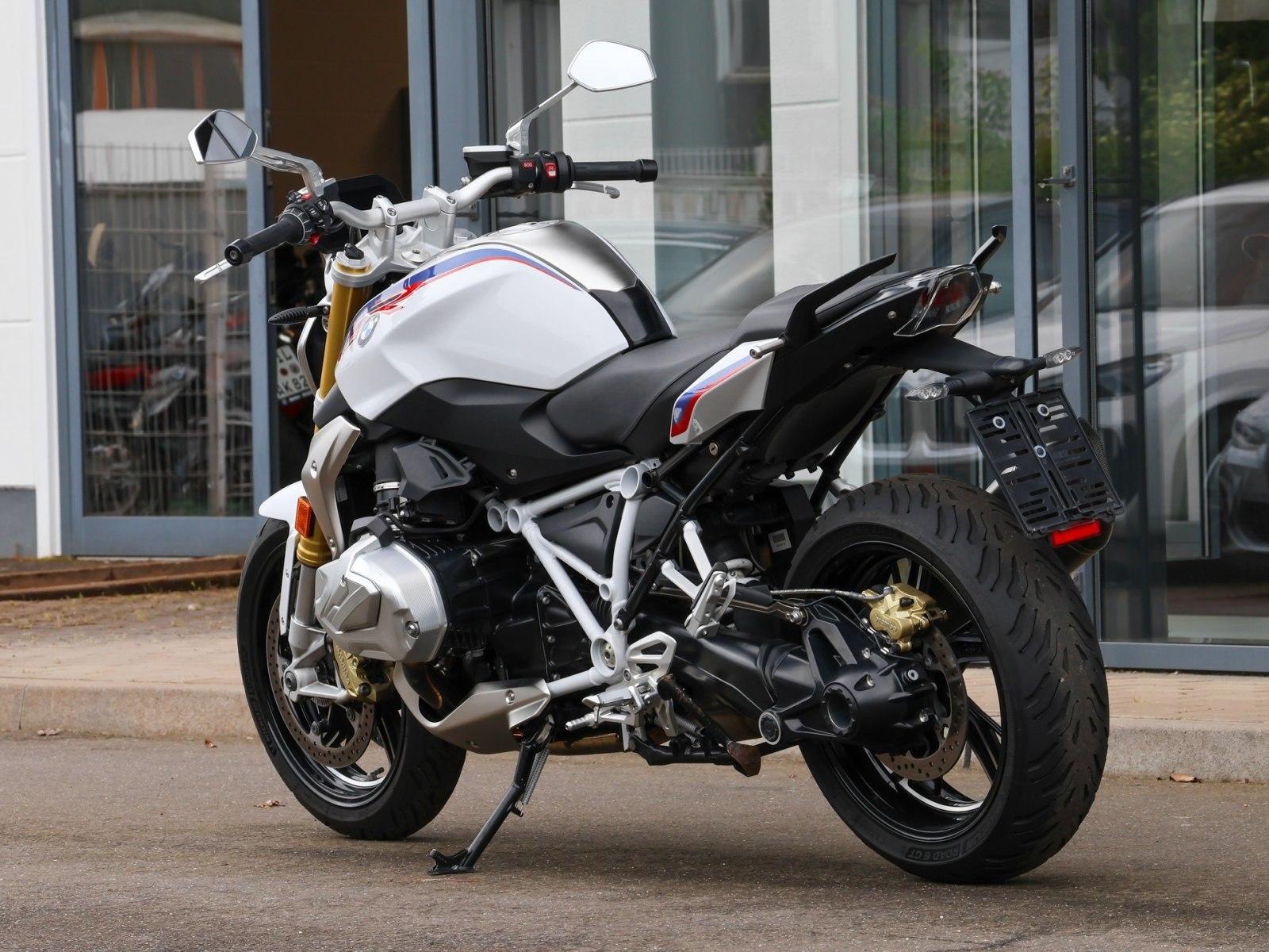 BMW R 1250 R Style HP/2 Pakete/ESA/Heizgriffe