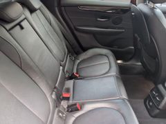 BMW 218d Luxury Line HeadUp~Pano~Navi