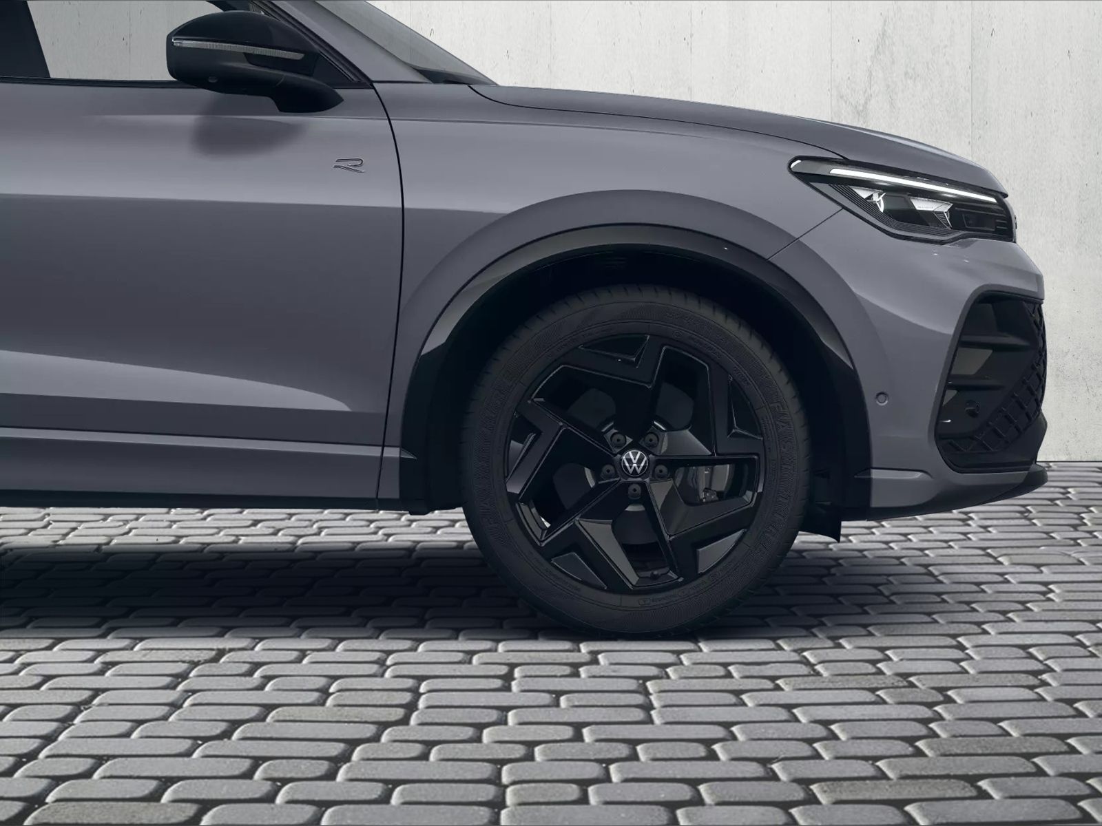 Tiguan 2.0 TDI DSG R-LINE *MATRIX*STDHZG*DCC*