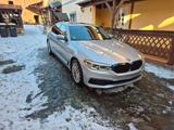 BMW 540i xDrive A - - BMW 540 mit Schiebedach