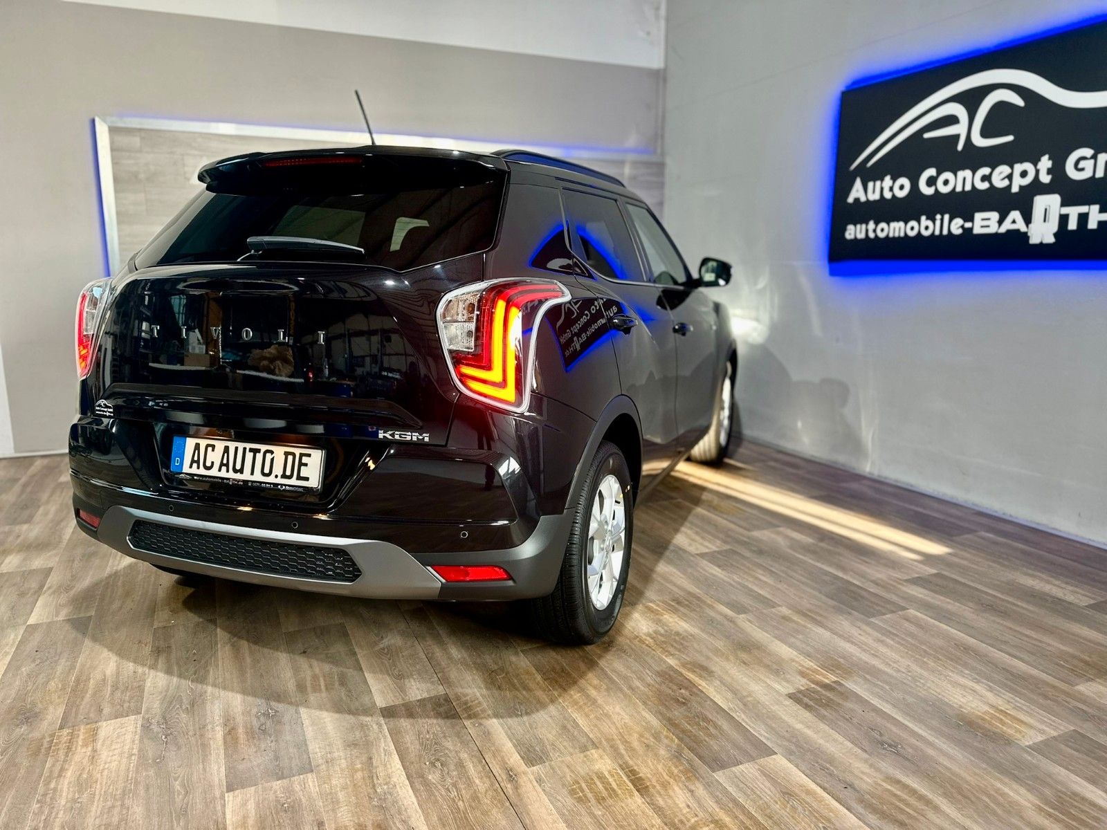 Fahrzeugabbildung Ssangyong KGM Tivoli Bliss *NAVI*LED*Klima*
