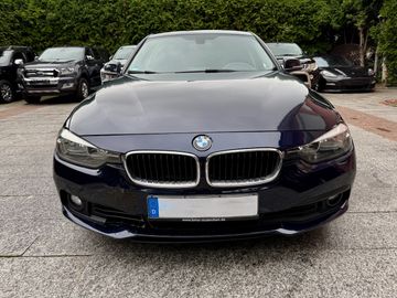 BMW 320 - 4
