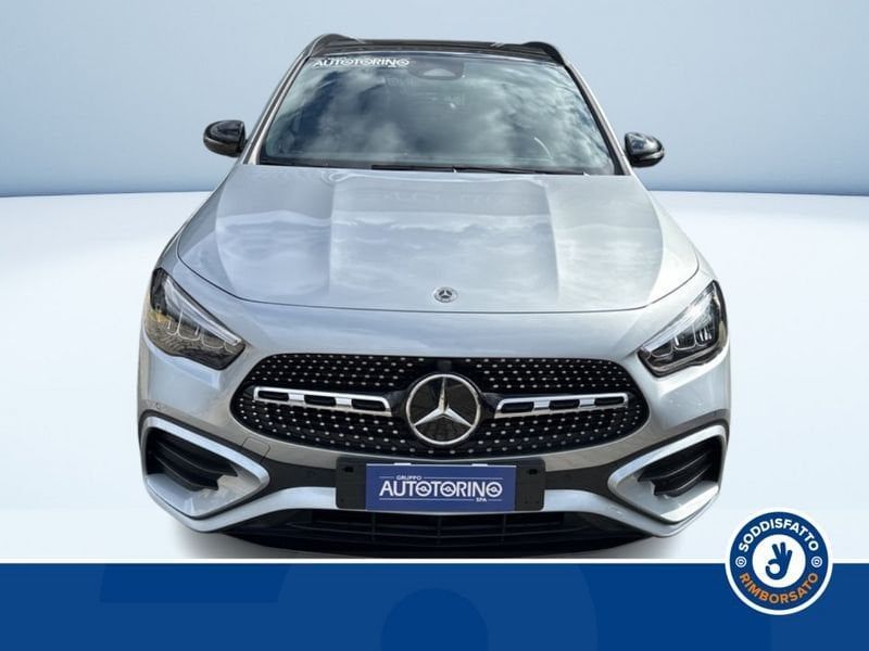 Mercedes-Benz GLA 180 d Automatic AMG Line Advan imagem 3