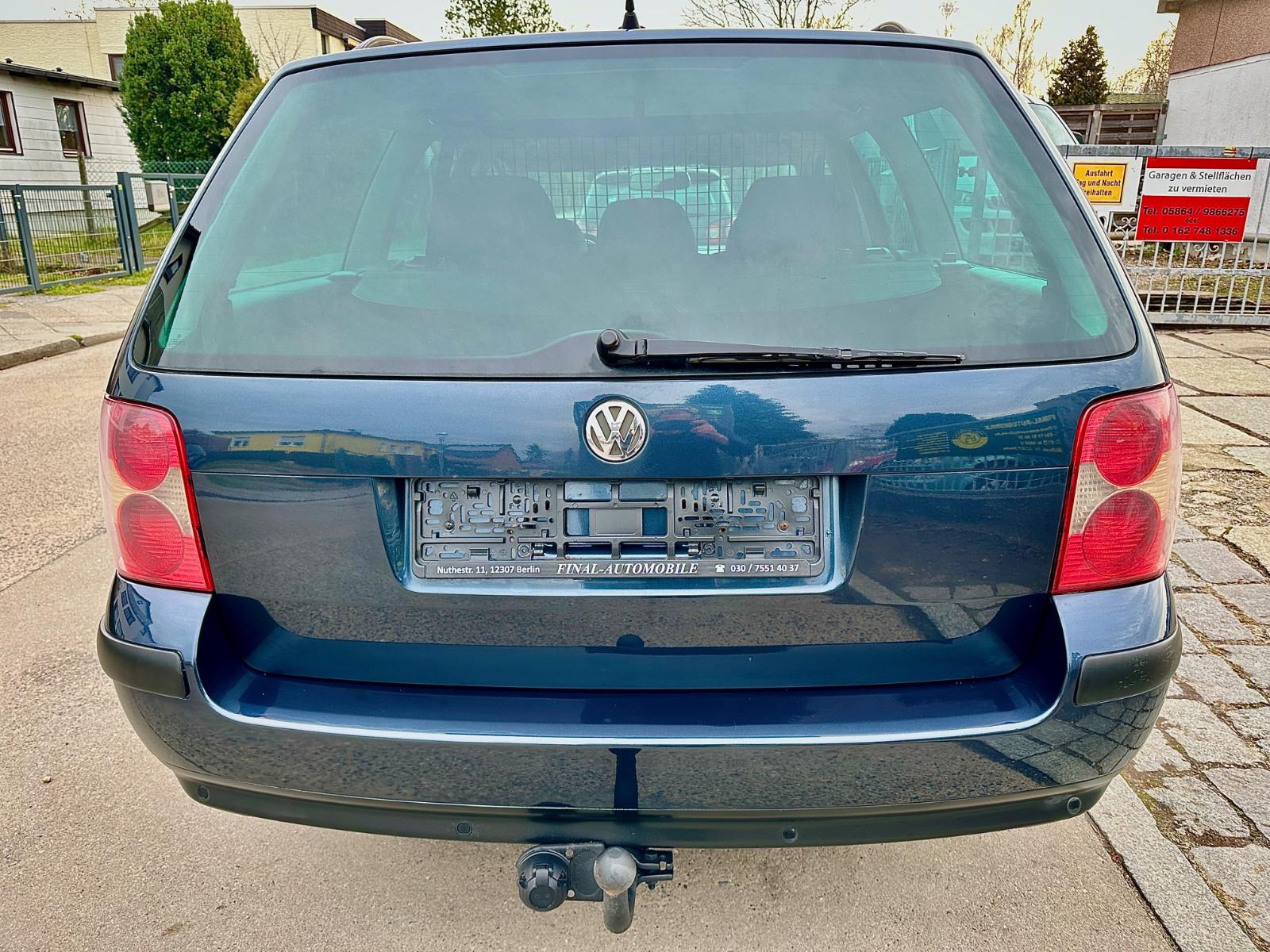 Volkswagen Passat 2004 — photo 15