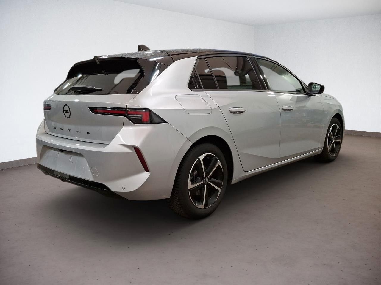Fahrzeugabbildung Opel Astra L Lim. 1.2T GS LINE NAVI/LED/KAMERA/SPORT