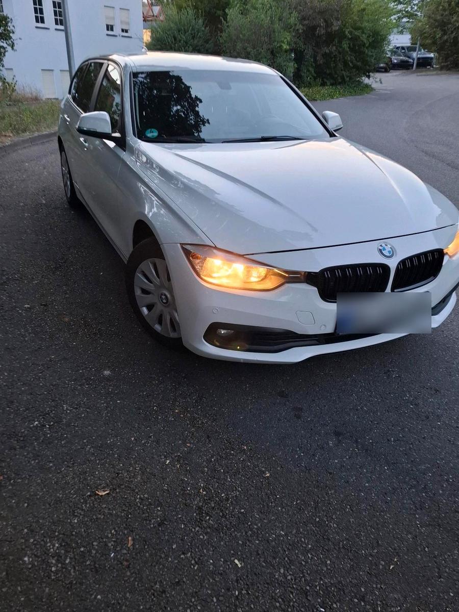 BMW 318 2014 — photo 7