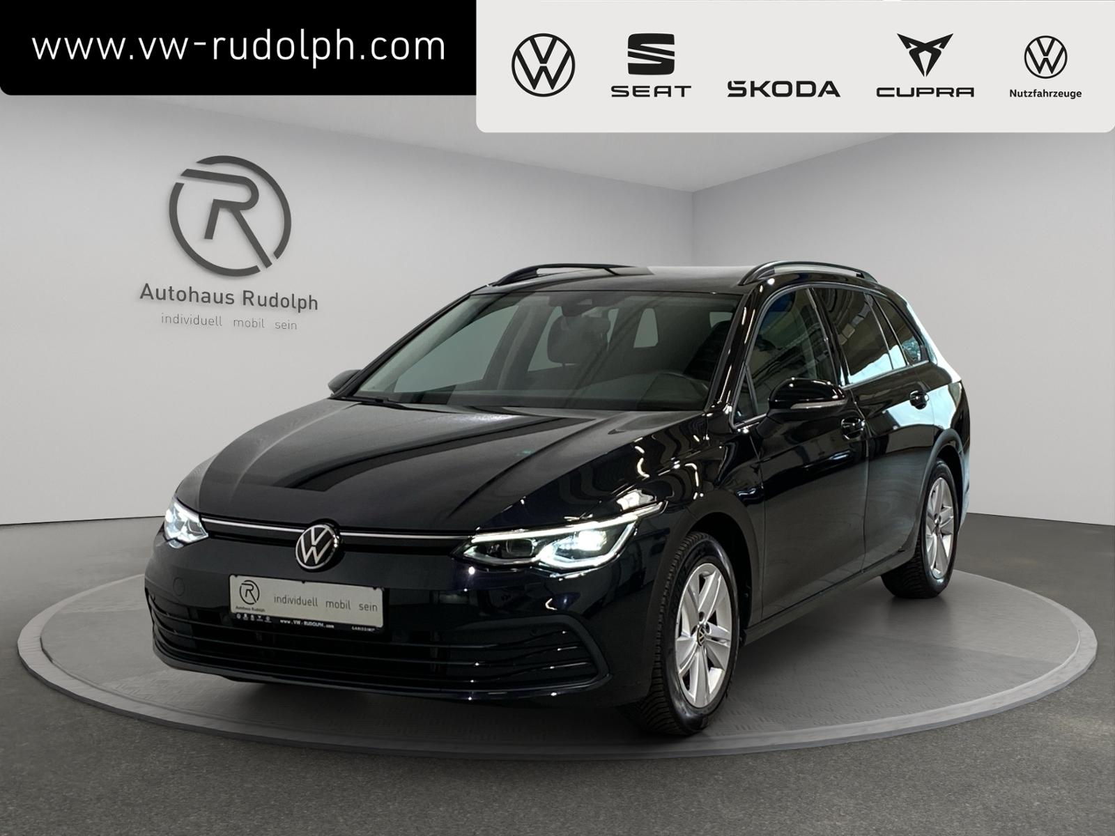 Volkswagen Golf VIII Variant 1.5 TSI Life / Navi LED