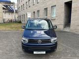 Volkswagen T5 Multivan Highline 2.0 TDI Navi MFL Leder - Volkswagen T5 Transporter in Mönchengladbach