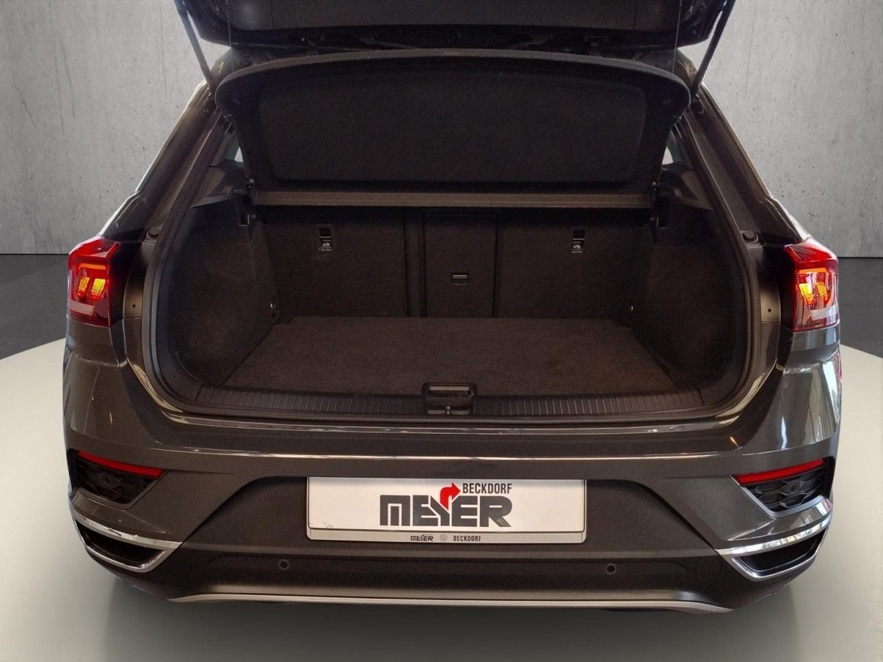 T-Roc Sport 1.5 TSI DSG Klima Navi Einparkhilfe