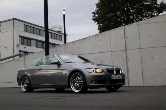 BMW 325i Cabrio