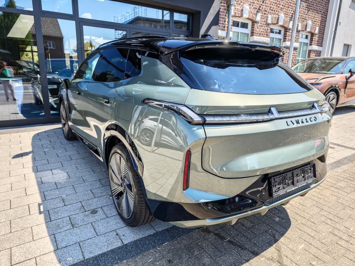 Lynk & Co 08