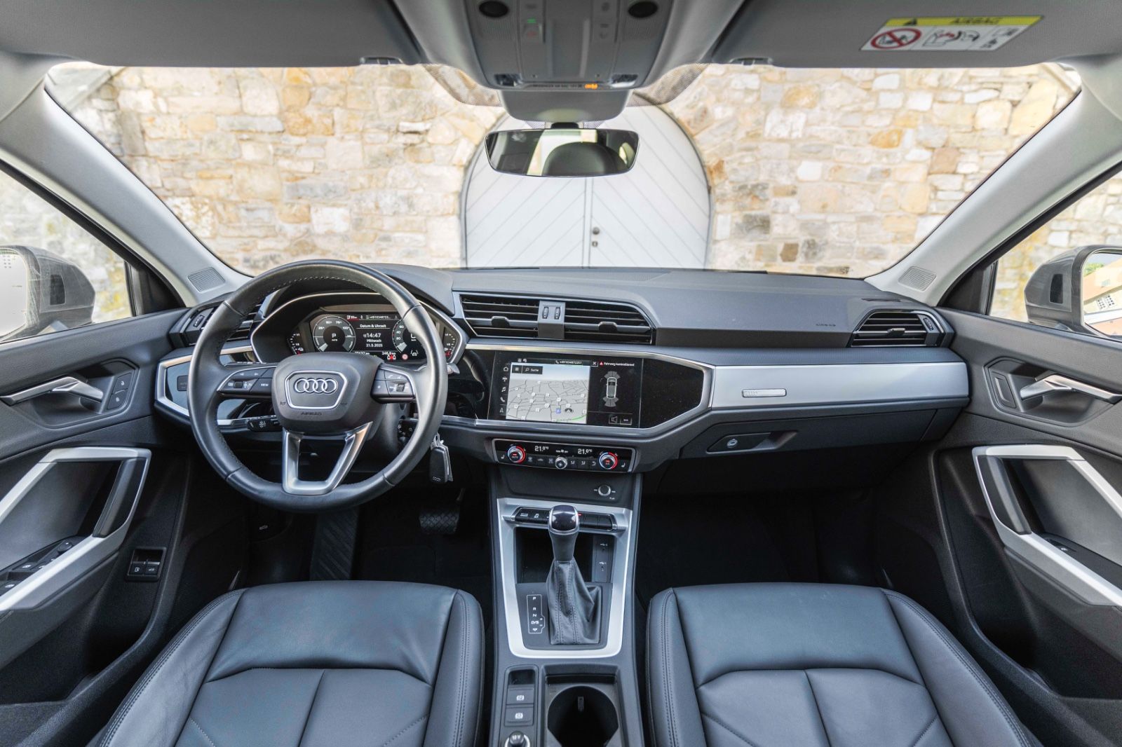 Fahrzeugabbildung Audi Q3 Sportback 45 TFSI e S-Line ACC LED GARANTIE