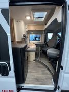 Sunlight Cliff 640 Peugeot