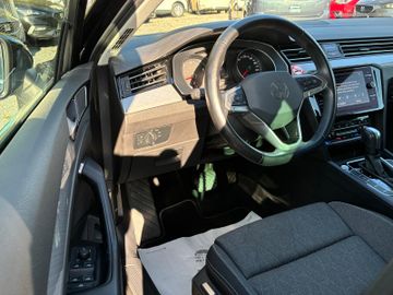Volkswagen Passat Variant - 10