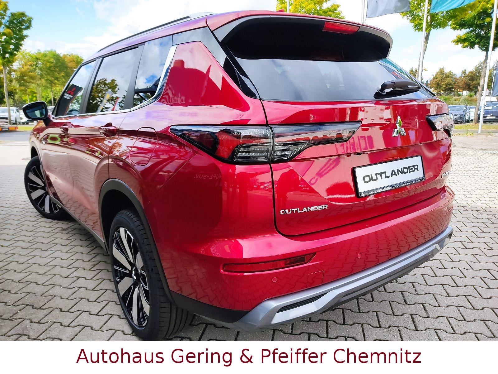 Mitsubishi Outlander PHEV Plug-in Hybrid Intro Edition