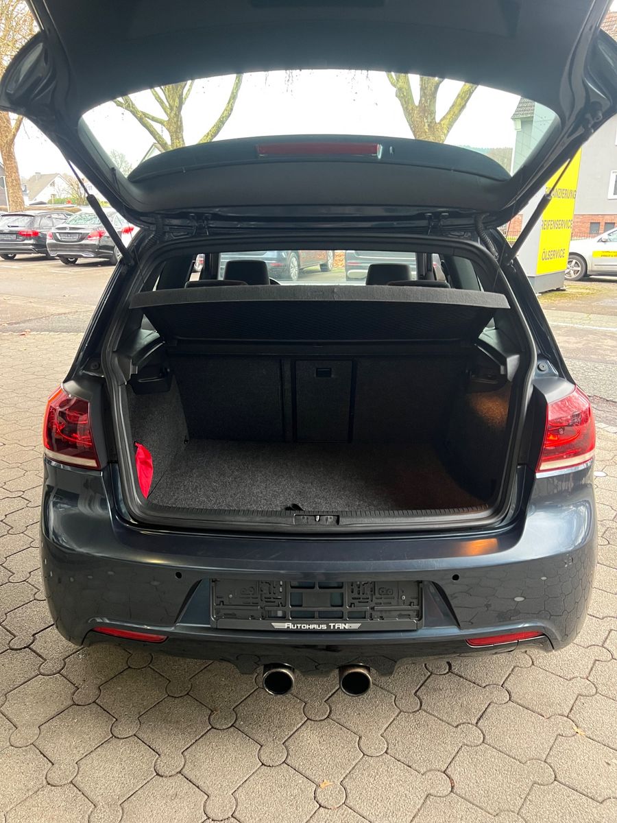 Fahrzeugabbildung Volkswagen Golf VI R 4Motion *SCHIEBEDACH*KEYLESS*XENON*