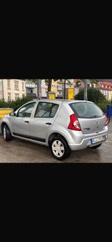 Dacia Sandero 108988 KM mit Klima 2 Hand n... - Dacia Sandero in Ludwigshafen