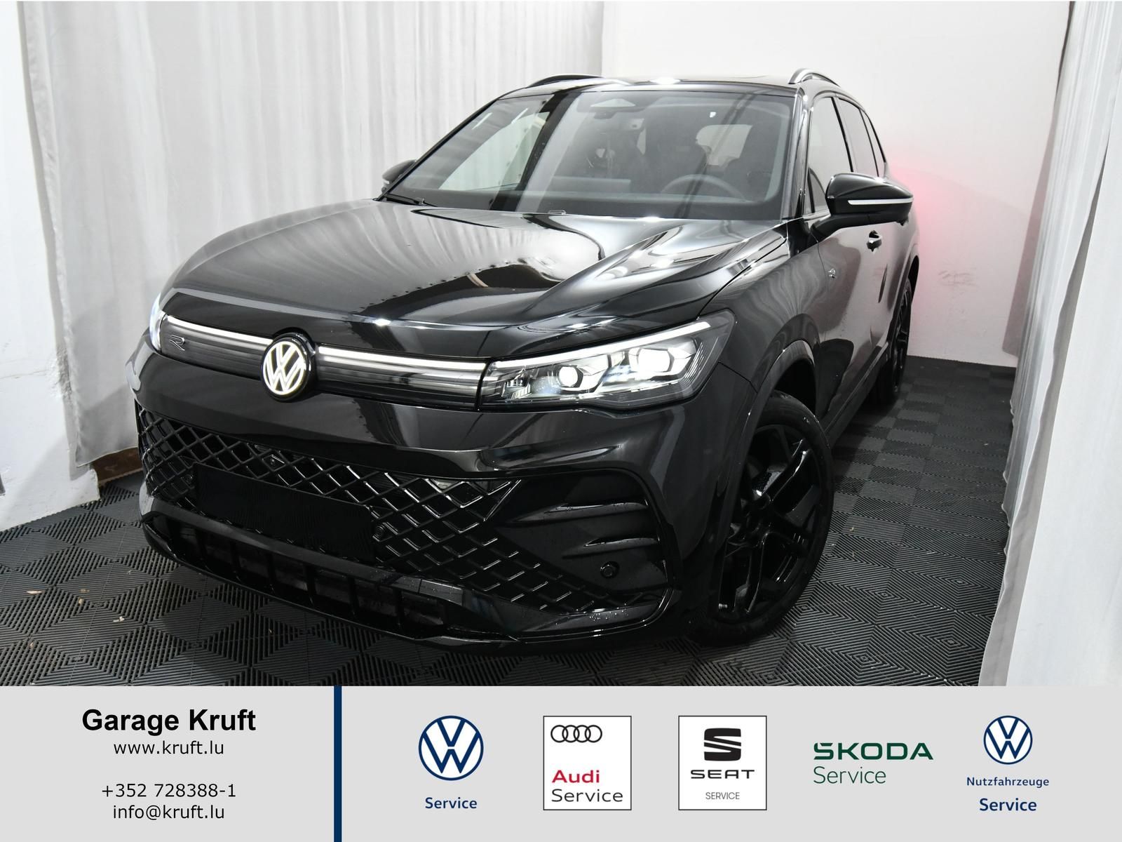 Volkswagen Tiguan R-Line 2.0 TDI DSG7 - AHK, Kamera, Pano
