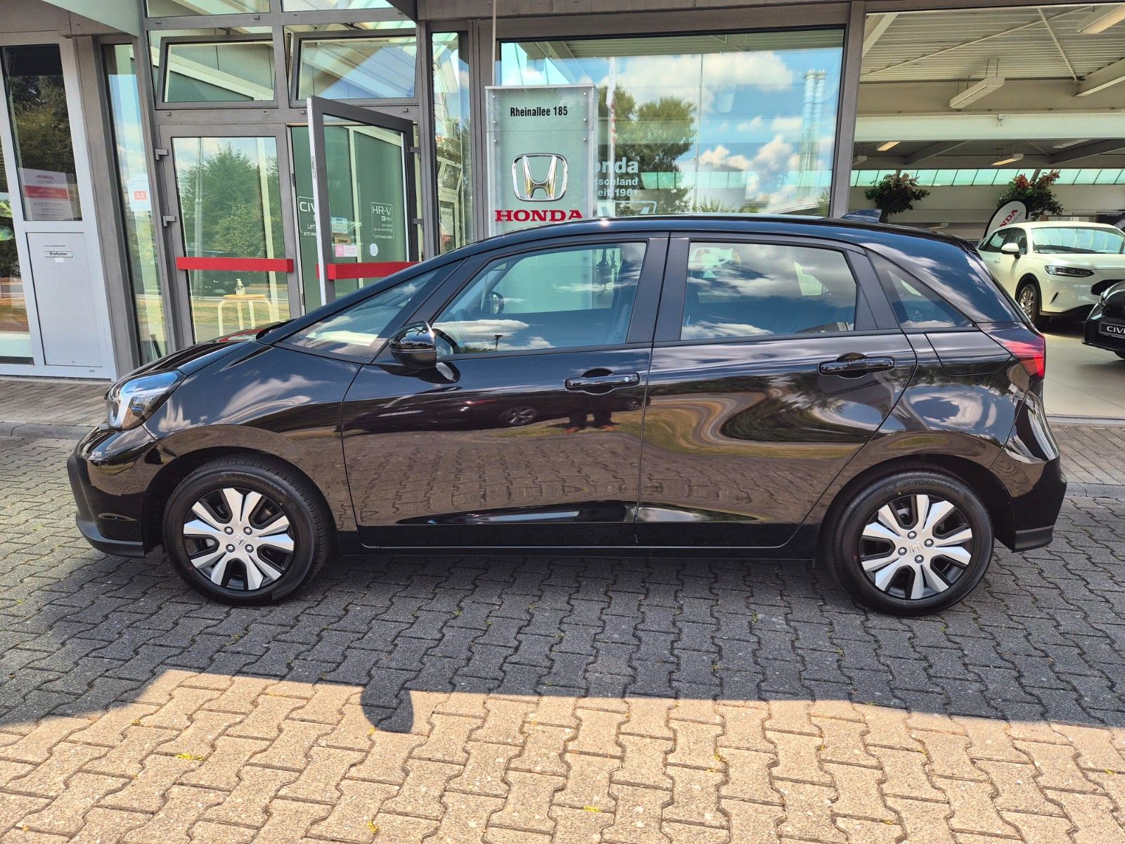 Honda Jazz 1.5 i-MMD Hybrid Elegance Black Emblem imagem 3
