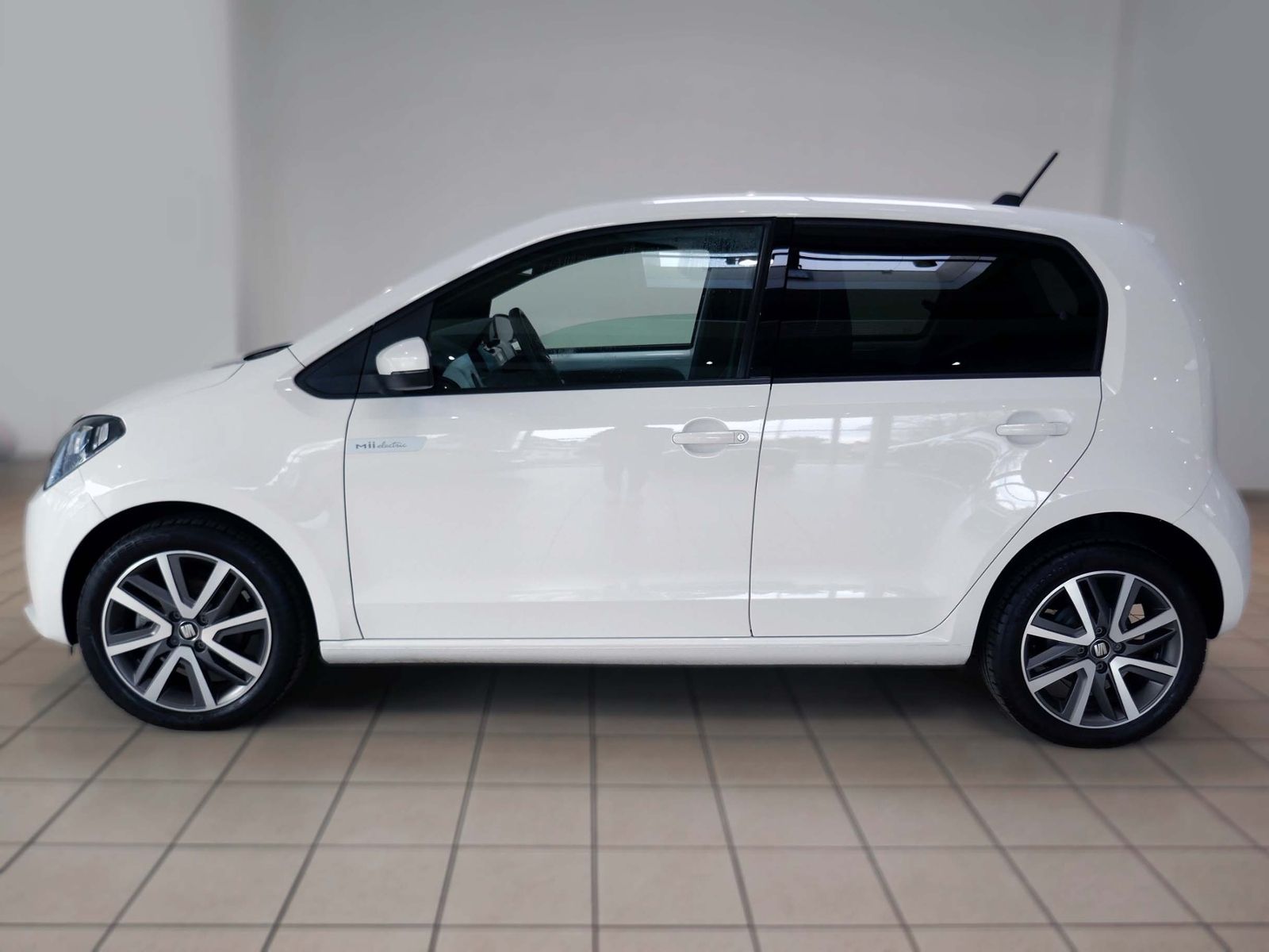 Fahrzeugabbildung SEAT Mii electric Edition Power Charge 61kW | CCS PDC
