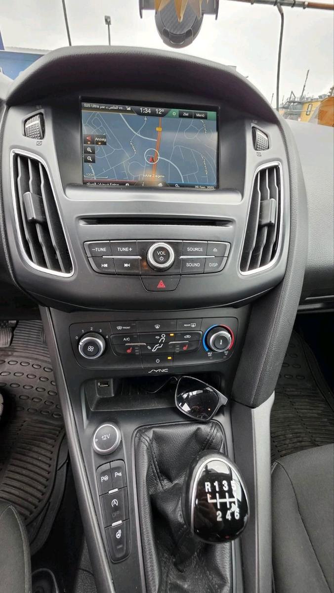 Ford Focus 2015 — photo 5