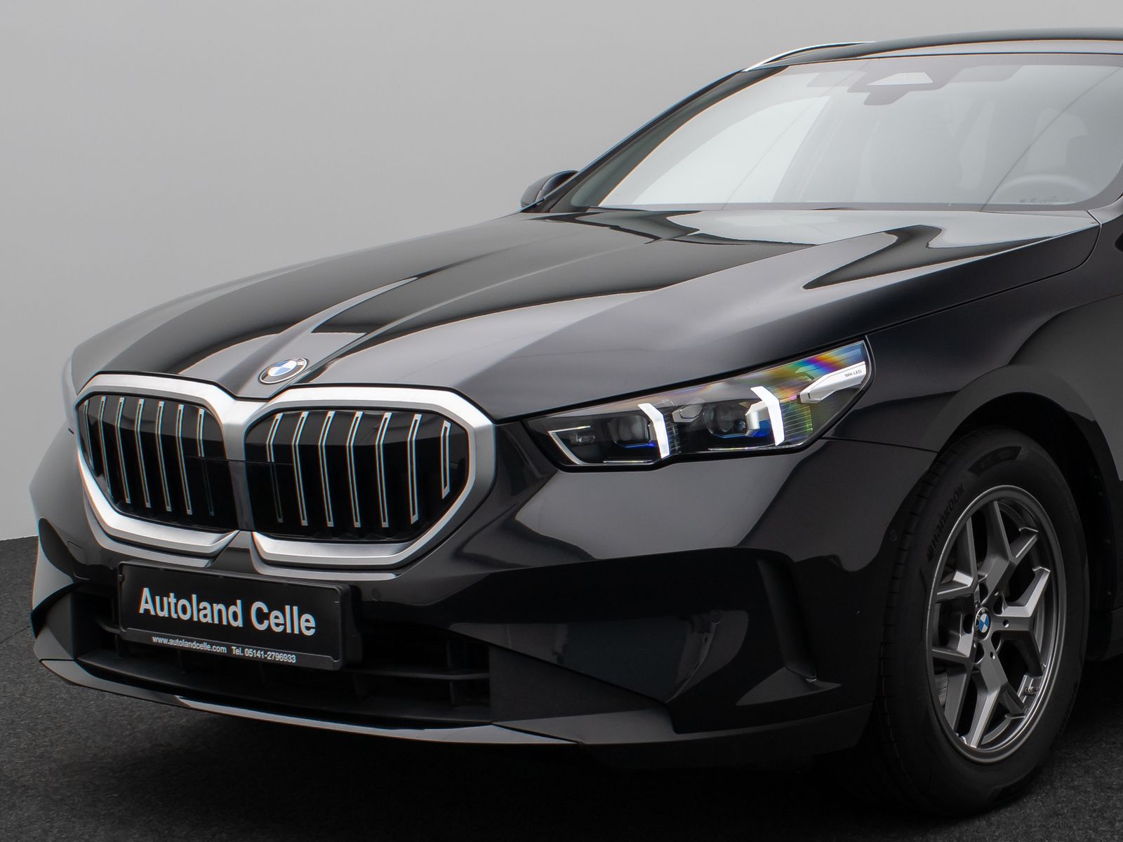 Fahrzeugabbildung BMW 520d Kamera DAB H/K Leder AdaptivLED Alarm Sport