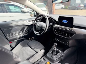 Ford Focus - 7