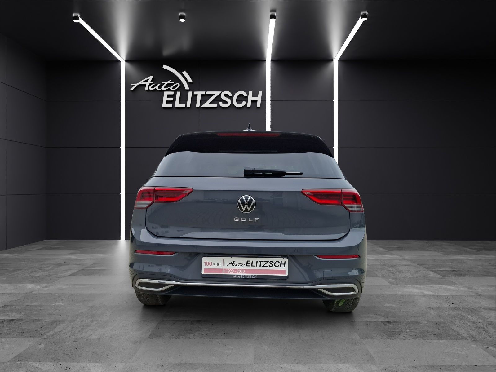 Fahrzeugabbildung Volkswagen Golf VIII TSI Active Standhzg. LEDplus Navi HUD