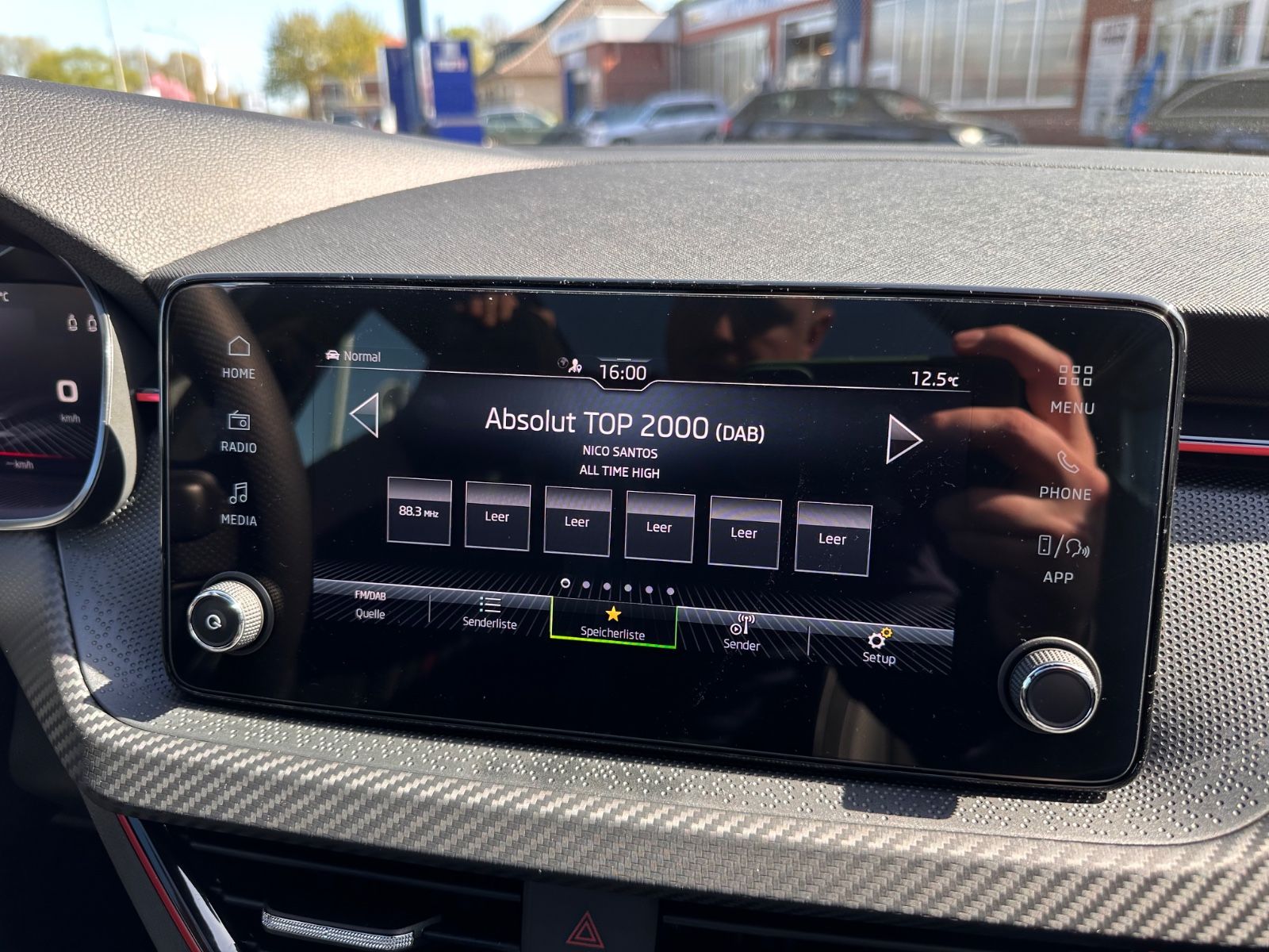 Fahrzeugabbildung SKODA Scala Monte Carlo 1.0 TSI DSG Matrix/Pano/LED