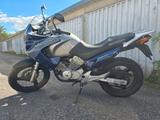 Honda Varadero 125 - HONDA VARADERO 125