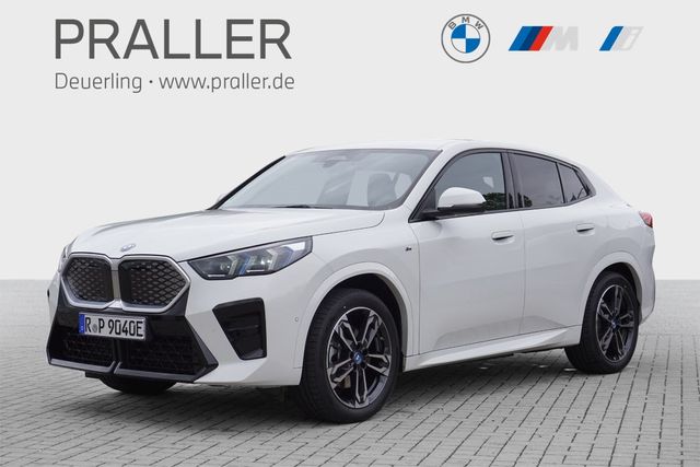 BMW iX2 xDrive30 M Sport AHK Kamera Sportsitze LED D