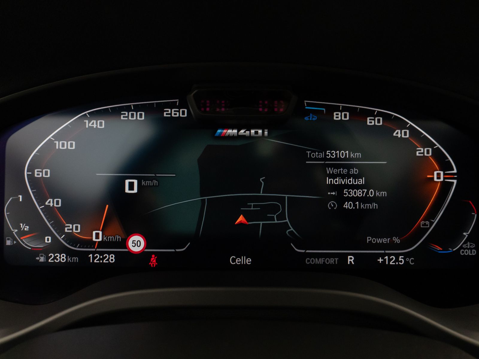 Fahrzeugabbildung BMW X3 M40i Panorama Laser 360°HUD DAB H/K Komfort