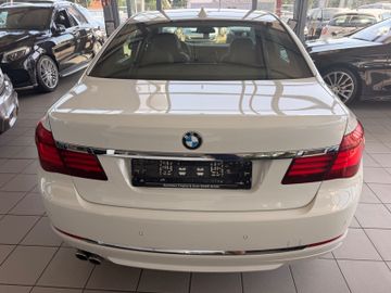 BMW 730 - 5