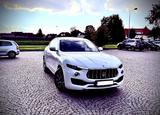 Maserati Levante 3.0 V6 430HP Modena Auto 4WD Modena - Maserati Levante: Modena