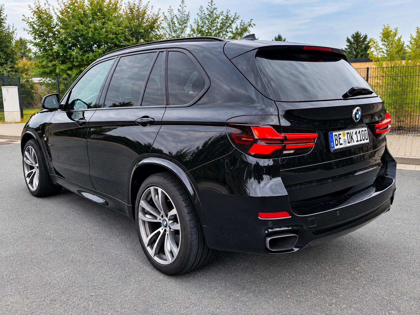 BMW X5 xDrive50i V8 449 ch BVA Pack M / 148 000 km / HUD / Pano / Harman Kardon / 360°