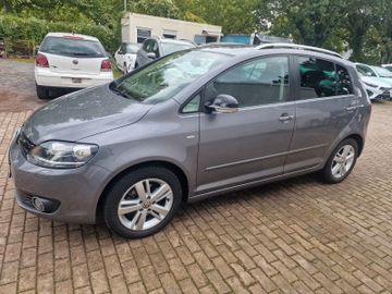 Volkswagen Golf - 2