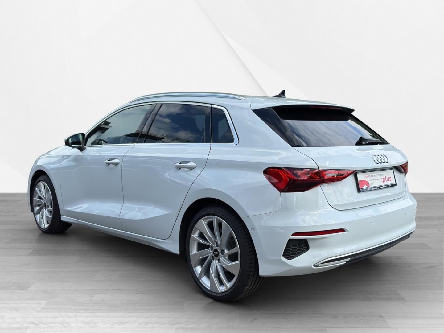 Fahrzeugabbildung Audi A3 Sportback Advanced 30 TFSI LED Business Assis