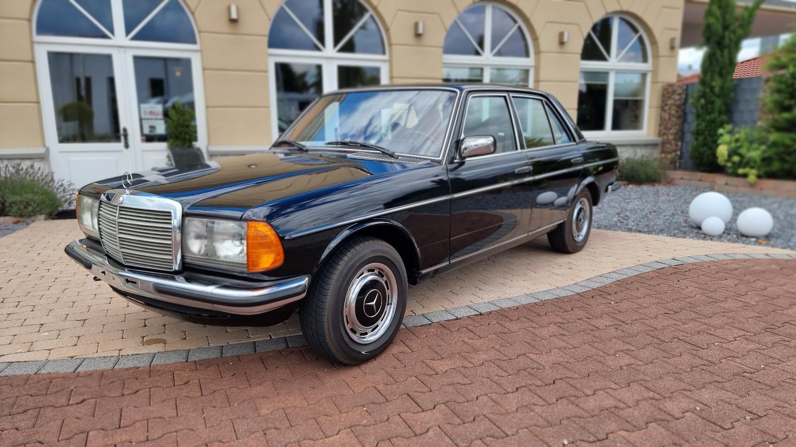 Mercedes-Benz W123, erst 67.000 km, 2.Hd.Familienfahrzeug