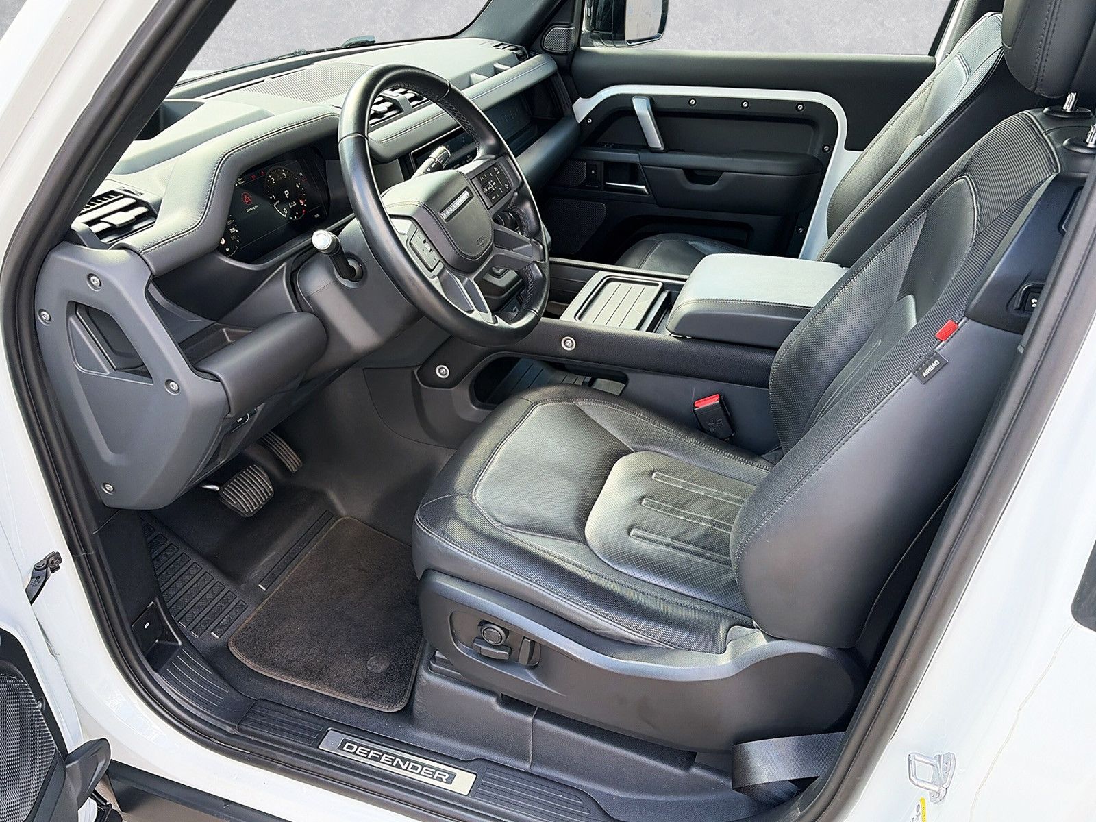 Land Rover Defender 90 D300 X-Dynamic HSE AHK/HUD/Luftfed. foto 13