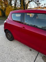 Suzuki Swift 1.2 Basic Basic - Suzuki Swift: Basic