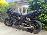 Kawasaki ZRX1100 - KAWASAKI ZRX 1100