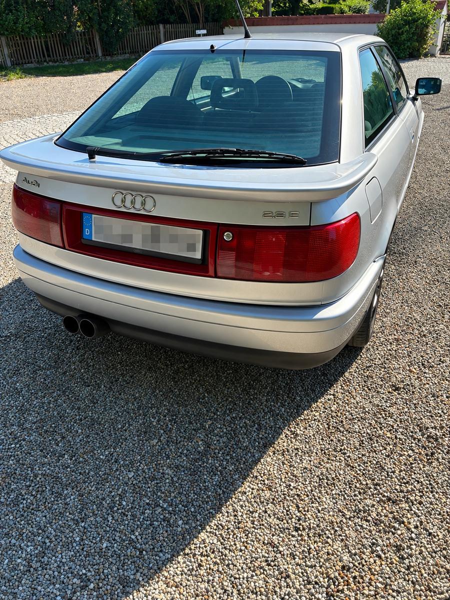 Audi 80