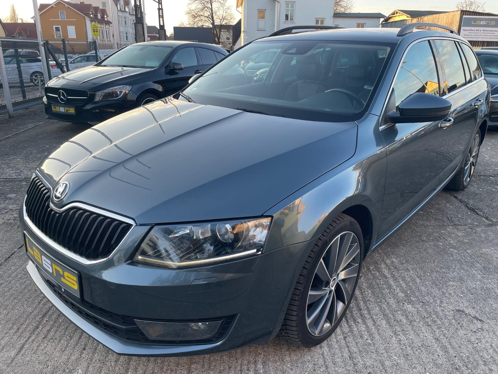 Skoda Octavia Combi L&K 4x4 Canton / ACC / DSG / StHZ