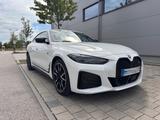 BMW i4 M50 Quasi-Voll, 96% Akku, Service, unfallfrei - BMW i4: M50