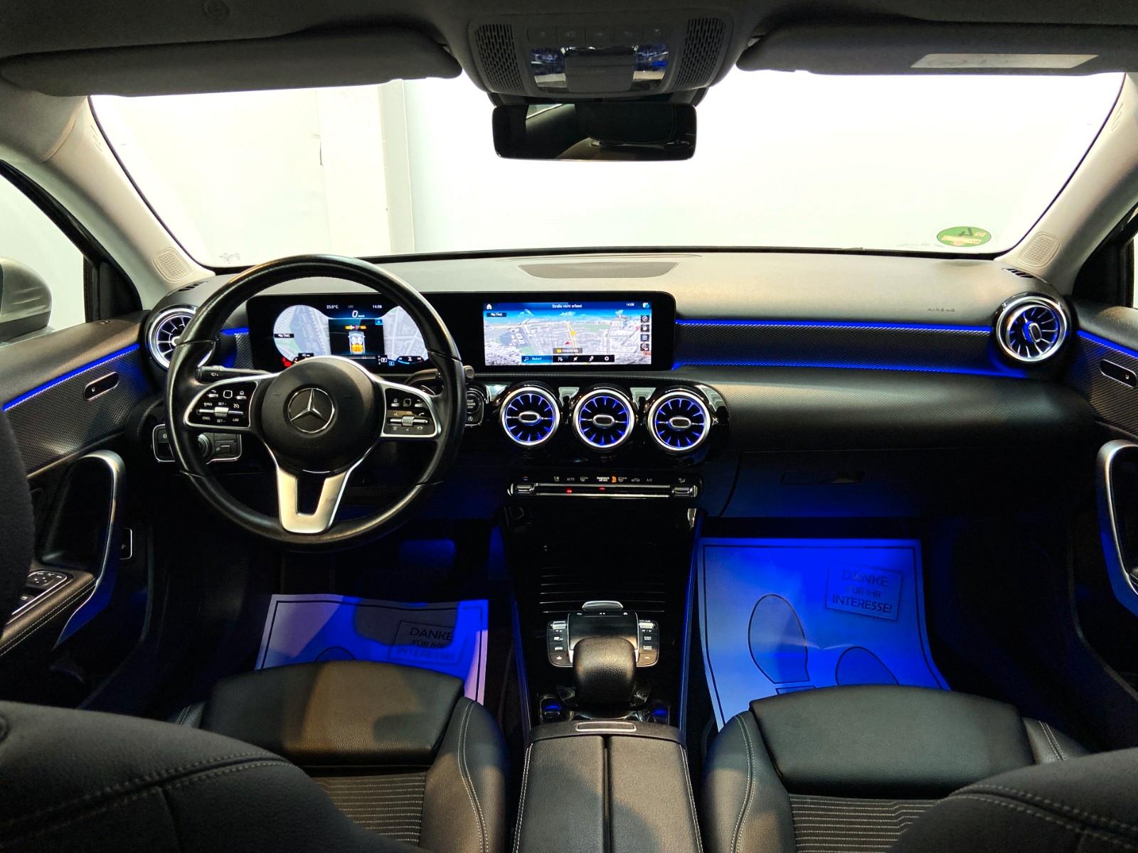 Mercedes-Benz A-Class A Limousine Sonderedition Automatik LED, миниатюра 15